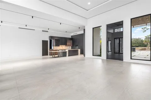 $5,300,000 | 6676 Northwest 66th Way, Parkland, FL 33067