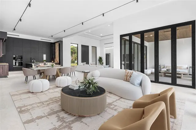 $5,300,000 | 6676 Northwest 66th Way, Parkland, FL 33067