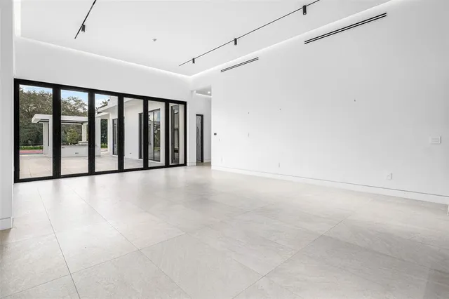 $5,300,000 | 6676 Northwest 66th Way, Parkland, FL 33067