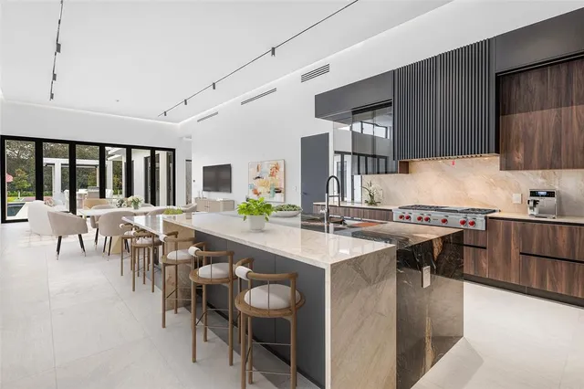 $5,300,000 | 6676 Northwest 66th Way, Parkland, FL 33067