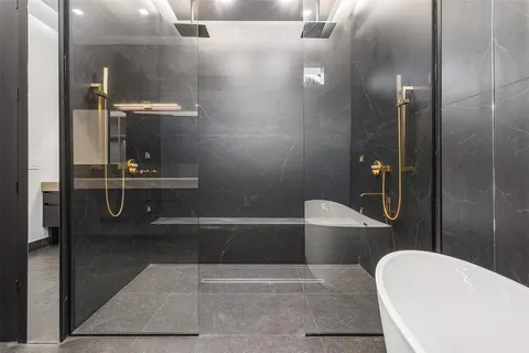 $5,300,000 | 6676 Northwest 66th Way, Parkland, FL 33067