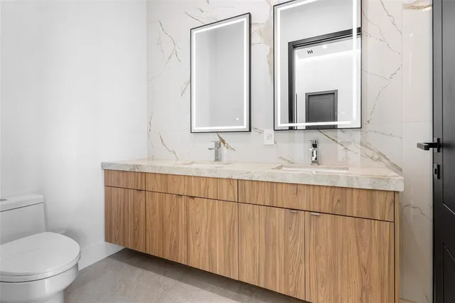 $5,300,000 | 6676 Northwest 66th Way, Parkland, FL 33067