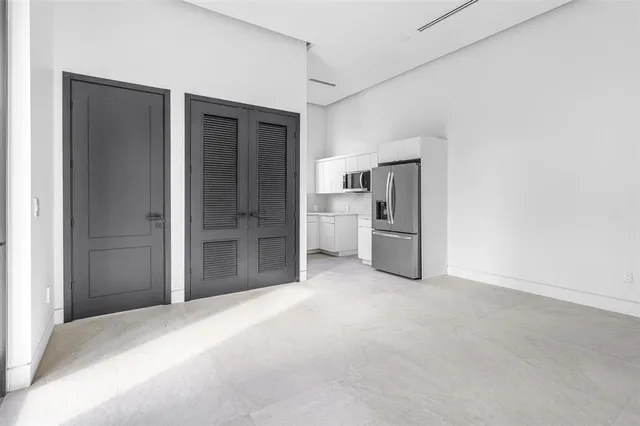 $5,300,000 | 6676 Northwest 66th Way, Parkland, FL 33067