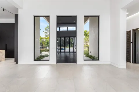 $5,300,000 | 6676 Northwest 66th Way, Parkland, FL 33067