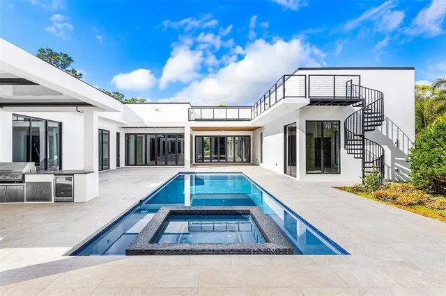 $5,300,000 | 6676 Northwest 66th Way, Parkland, FL 33067