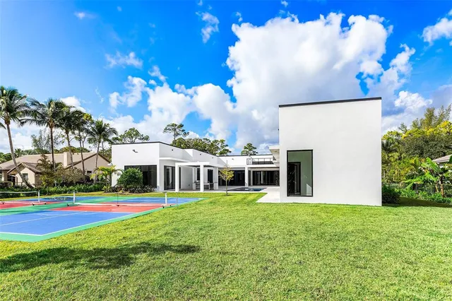 $5,300,000 | 6676 Northwest 66th Way, Parkland, FL 33067