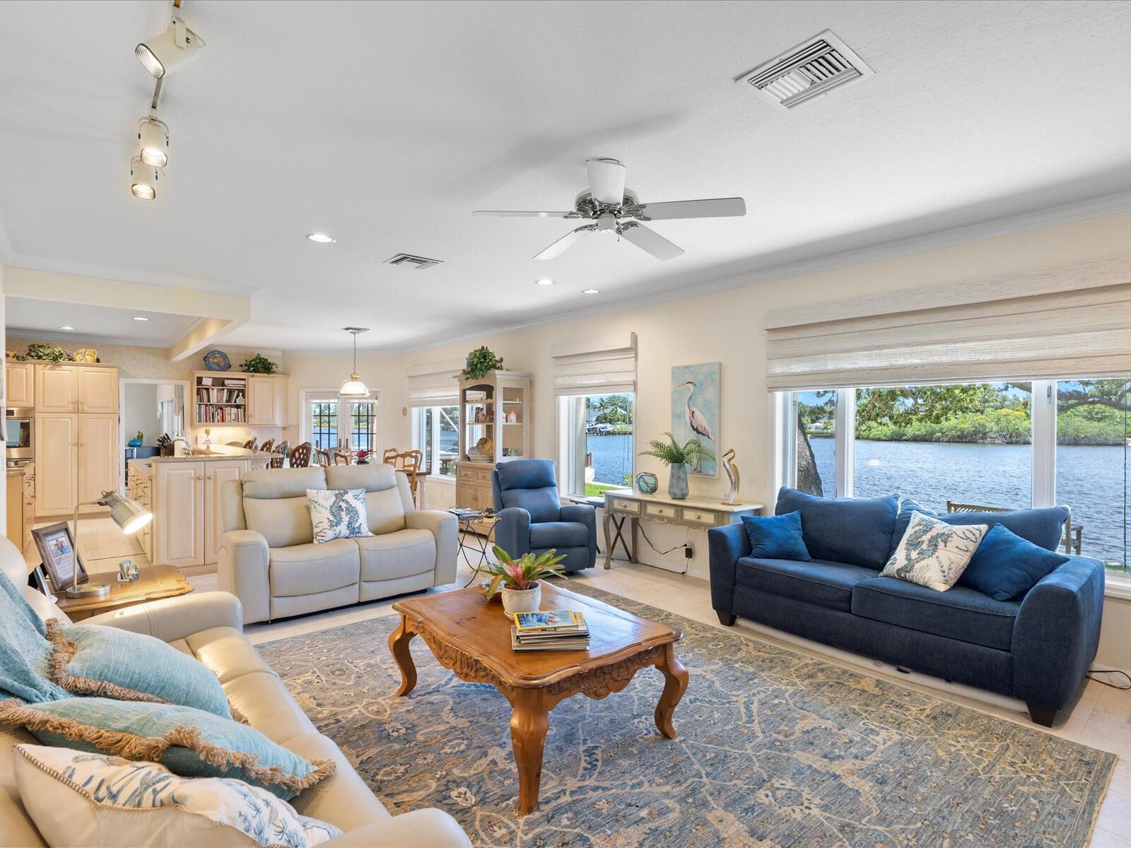 35 Tradewinds Circle Tequesta, FL 33469 - Photo 16 of 40 16 - Living Room