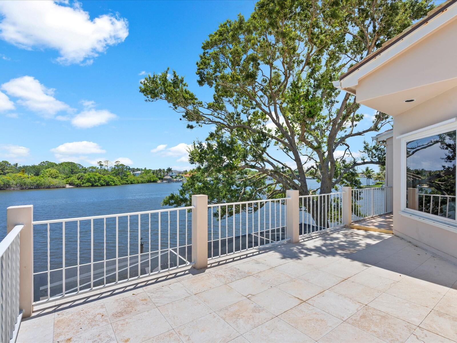 35 Tradewinds Circle Tequesta, FL 33469 - Photo 21 of 40 21 - Master Bedroom Balcony