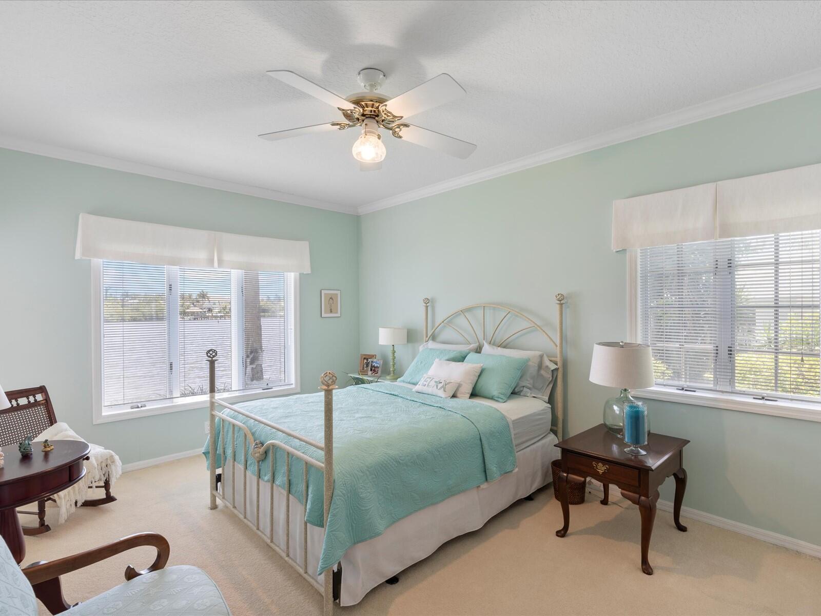 35 Tradewinds Circle Tequesta, FL 33469 - Photo 24 of 40 24 - Bedroom 3