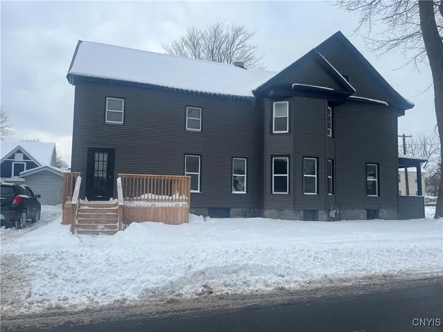 $1,600 | 206 Arlington Street, Watertown, NY 13601