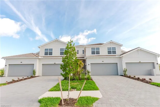 $489,000 | 5655 Melbourne Court, Unit 8121, Ave Maria, FL 34142