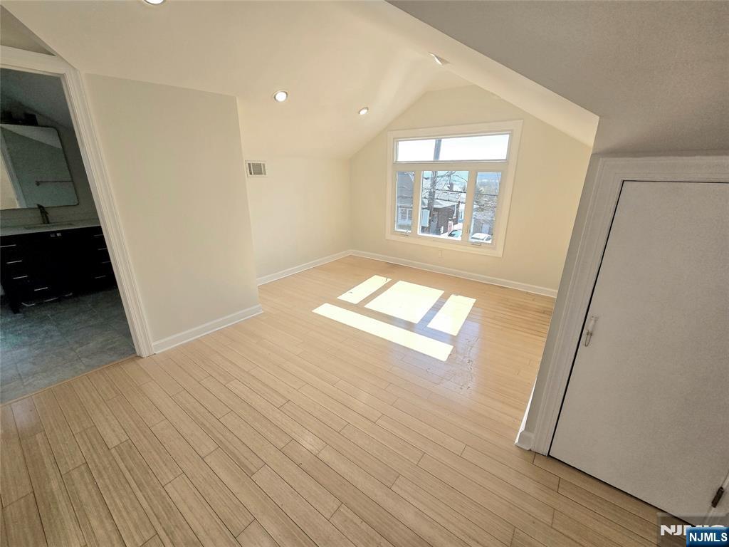 175 Jefferson Street Wood-Ridge, NJ 07075 - Photo 12 of 27