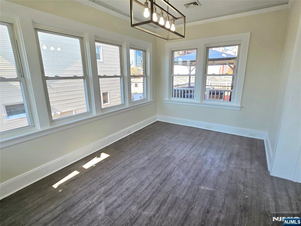 175 Jefferson Street Wood-Ridge, NJ 07075 - Photo 8 of 27