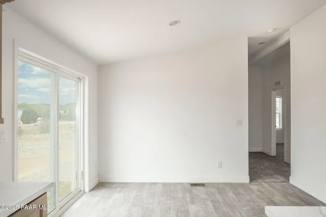 $294,900 | 25200 North Enid Drive, Paulden, AZ 86334