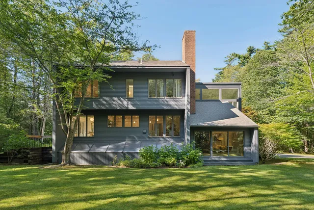 $2,175,000 | 53 Waites Landing Road, Falmouth, ME 04105