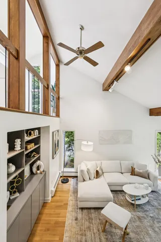 $2,175,000 | 53 Waites Landing Road, Falmouth, ME 04105