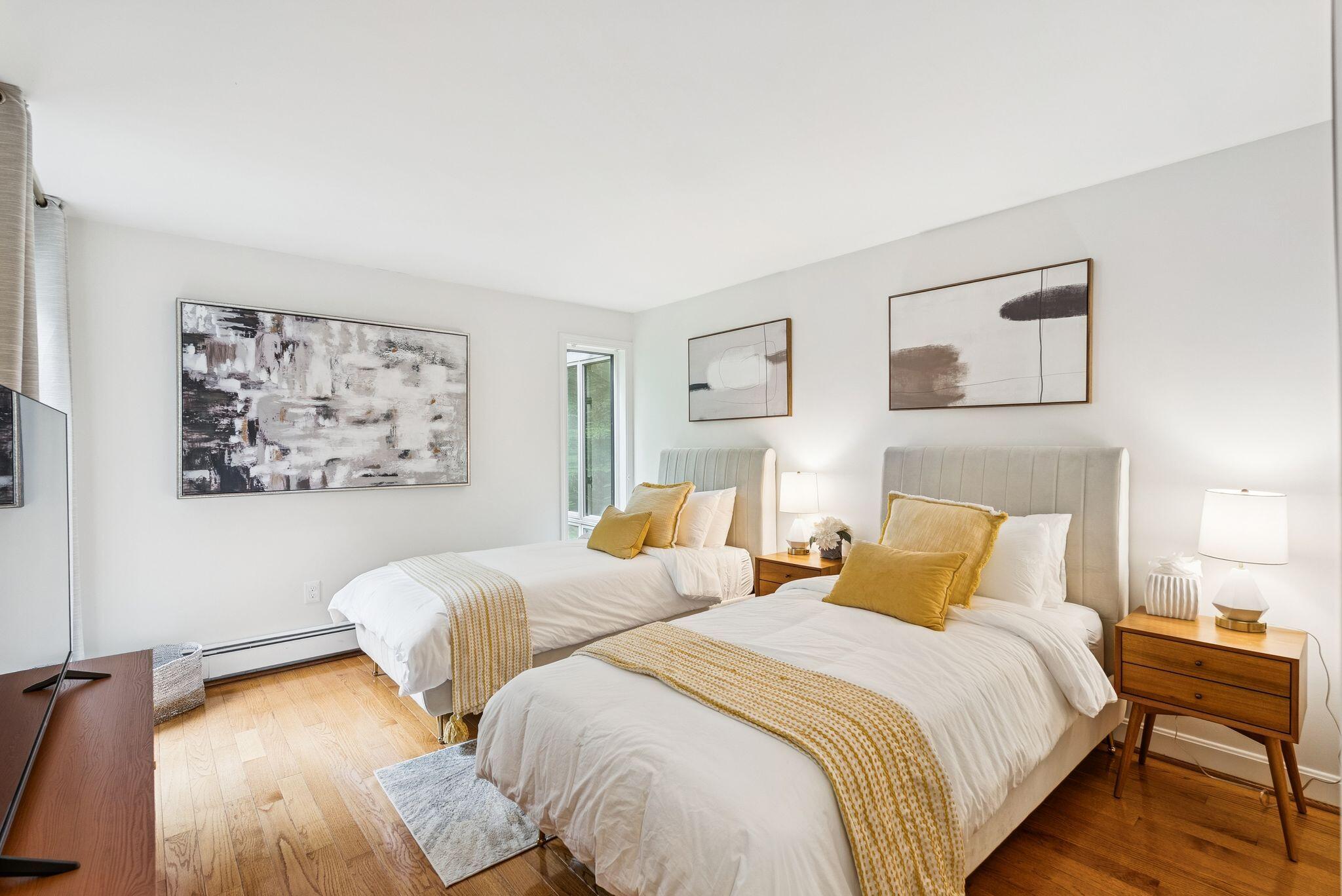 53 Waites Landing Road Falmouth, ME 04105 - Photo 48 of 71 Secondary Bedroom