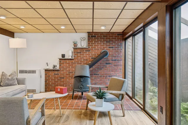 $2,175,000 | 53 Waites Landing Road, Falmouth, ME 04105