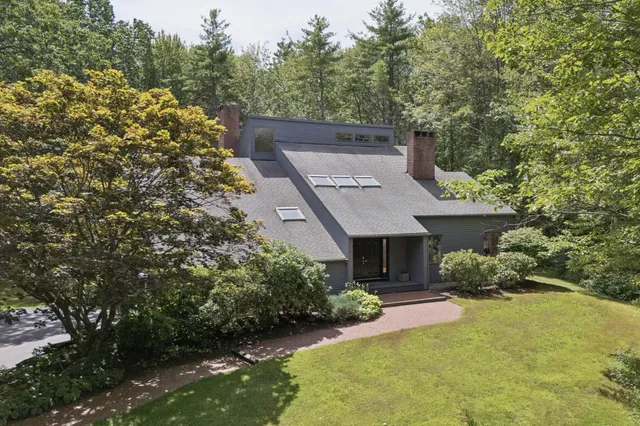 $2,175,000 | 53 Waites Landing Road, Falmouth, ME 04105