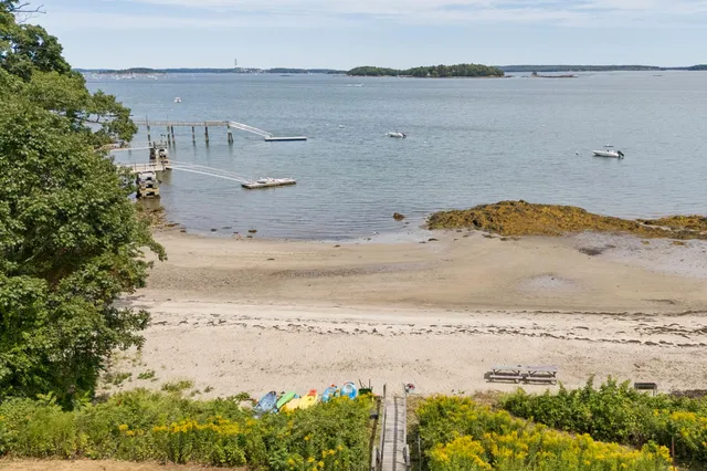 $2,175,000 | 53 Waites Landing Road, Falmouth, ME 04105