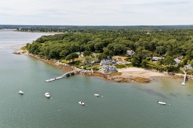 $2,175,000 | 53 Waites Landing Road, Falmouth, ME 04105