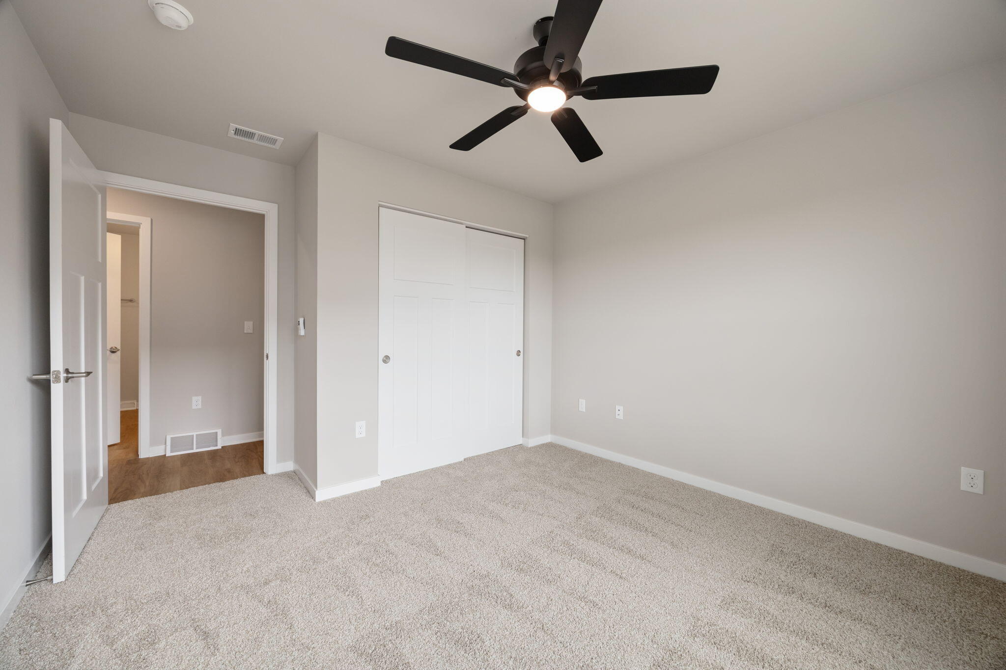 1364 Marigold Drive, Unit 4 Fort Atkinson, WI 53538 - Photo 36 of 79 33