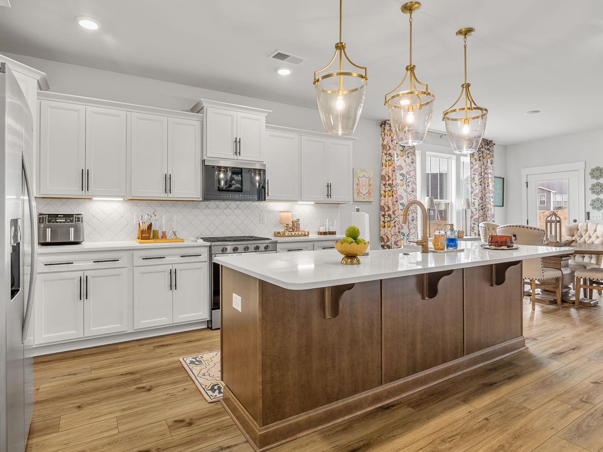 303 Eskdale Road Fountain Inn, SC 29644 - Photo 10 of 43