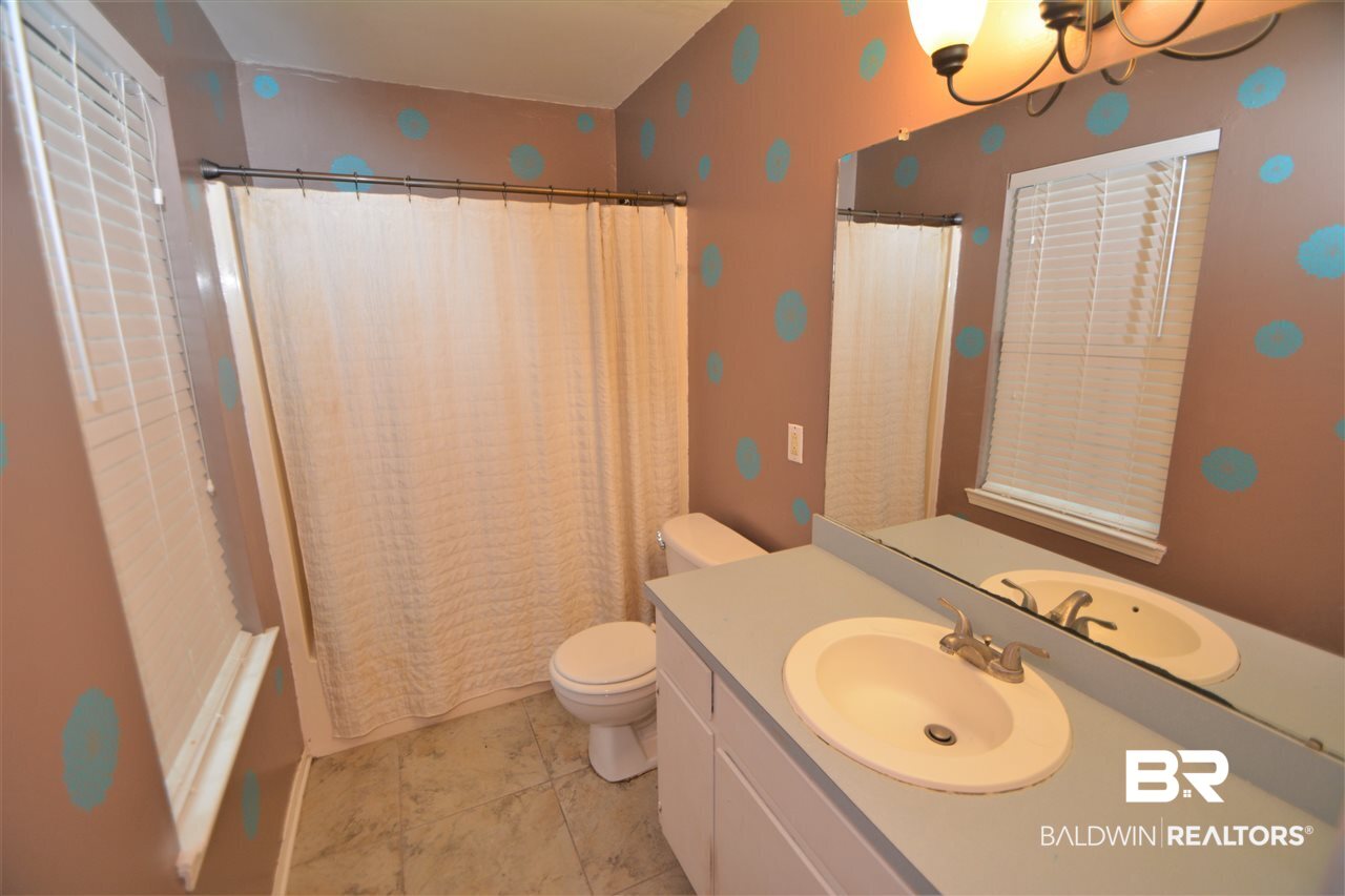 605 Mandrell Street Mobile, AL 36606 - Photo 15 of 25