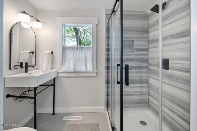 $850,000 | 2 High Street, Chatham, NY 12037