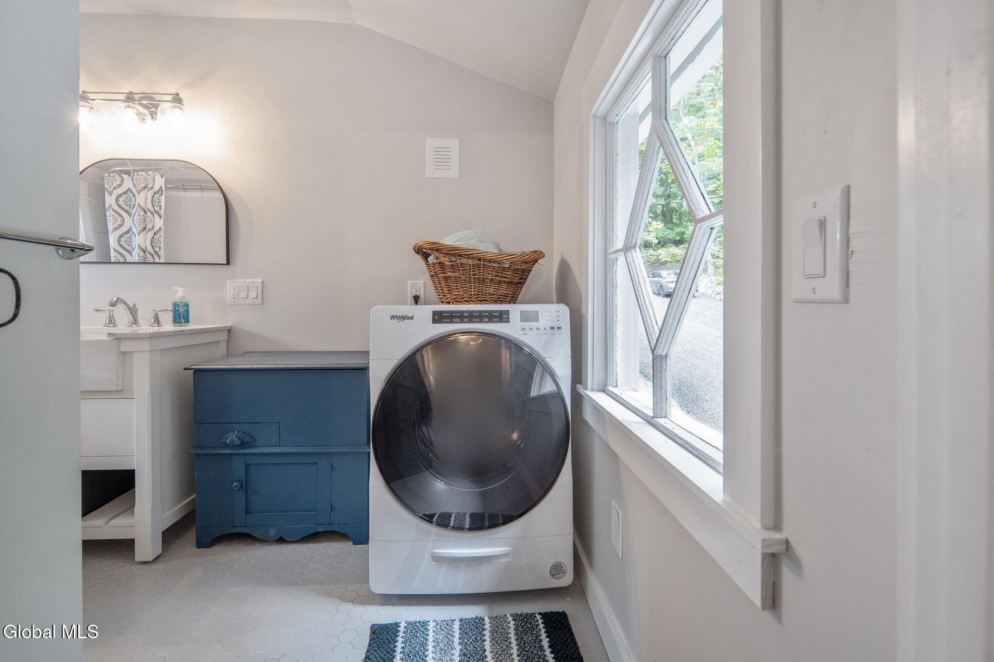 2 High Street Chatham, NY 12037 - Photo 32 of 107 35-2HighSt_35