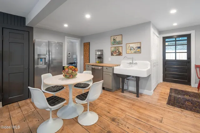 $850,000 | 2 High Street, Chatham, NY 12037