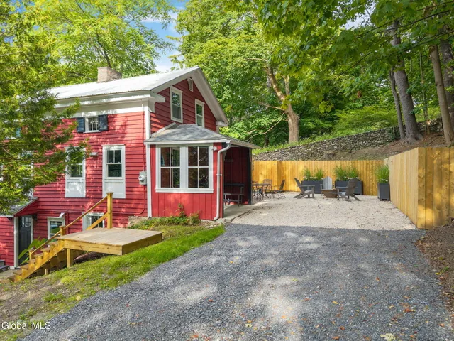 $850,000 | 2 High Street, Chatham, NY 12037