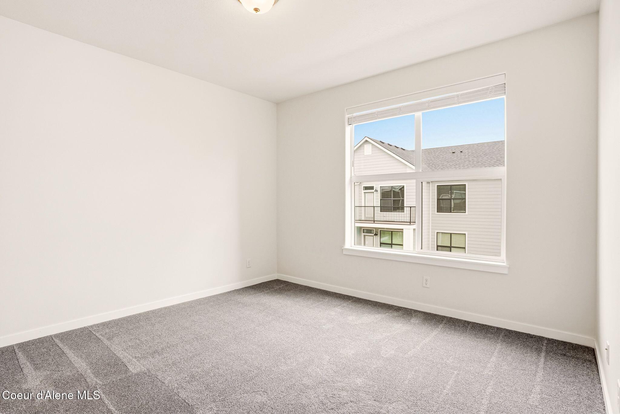 6480 North Atlas Road, Unit 204 Coeur D'Alene, ID 83815 - Photo 11 of 29 11