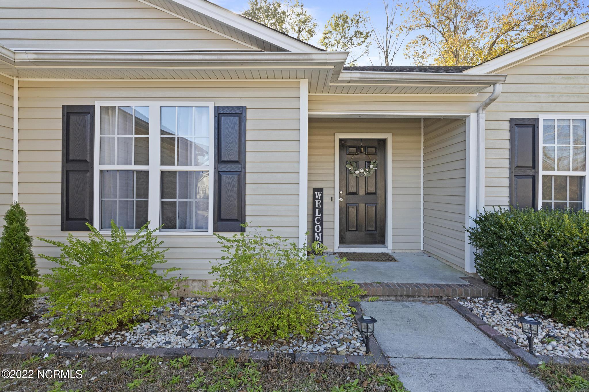 322 Spring Drive Jacksonville, NC 28540 - Photo 2 of 23 IMG_2177