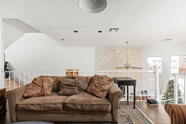 $475,000 | 1 Crystal Springs Court, Unit H, The Hills, TX 78738