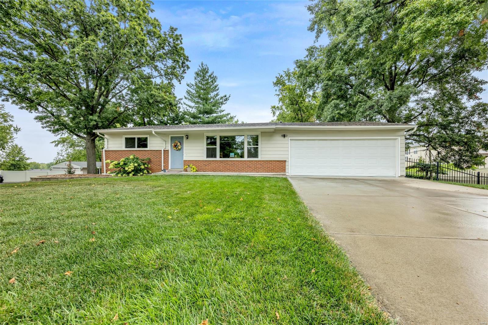 1330 Craig Road St. Louis, MO 63146 - Photo 1 of 28 Gallery Image 1