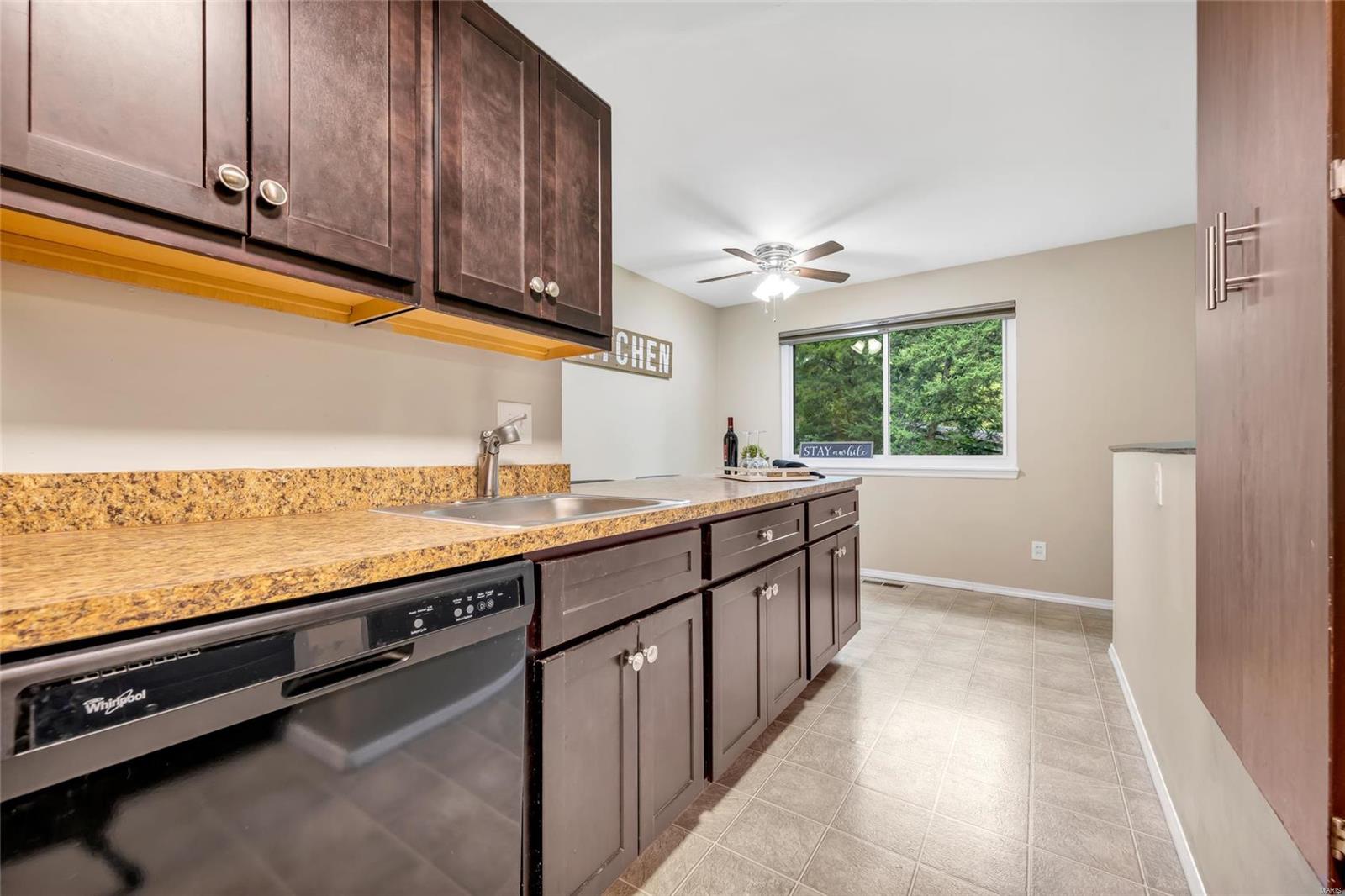 1330 Craig Road St. Louis, MO 63146 - Photo 13 of 28 Gallery Image 13