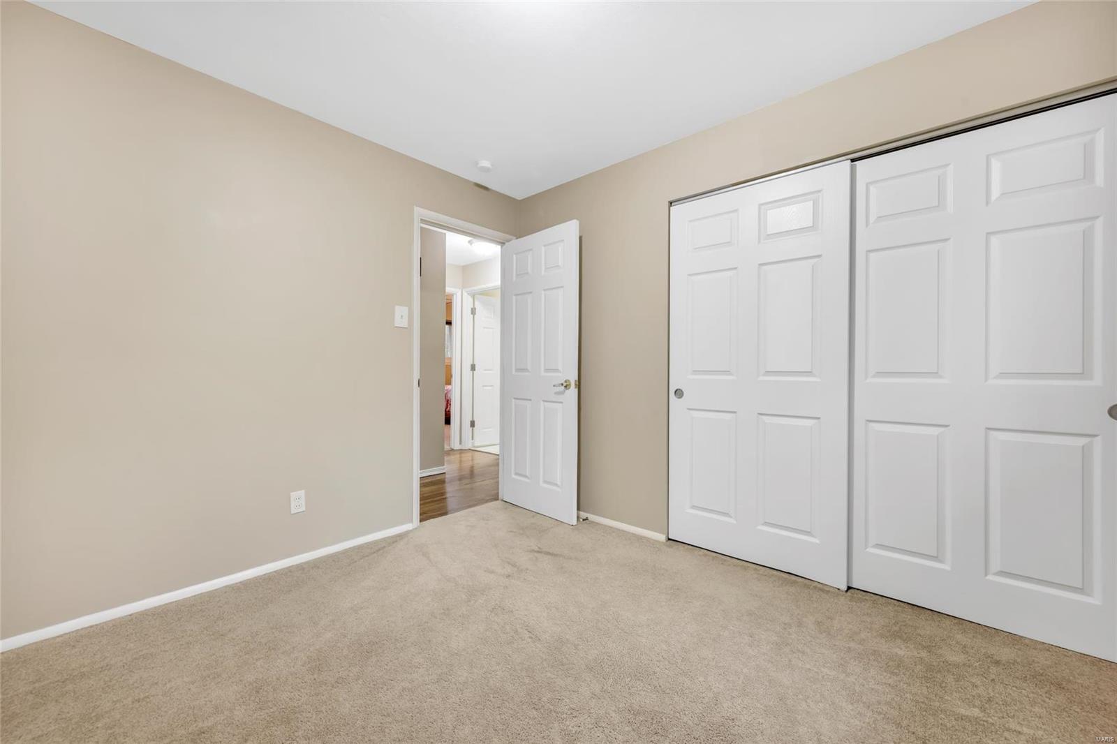 1330 Craig Road St. Louis, MO 63146 - Photo 15 of 28 Gallery Image 15