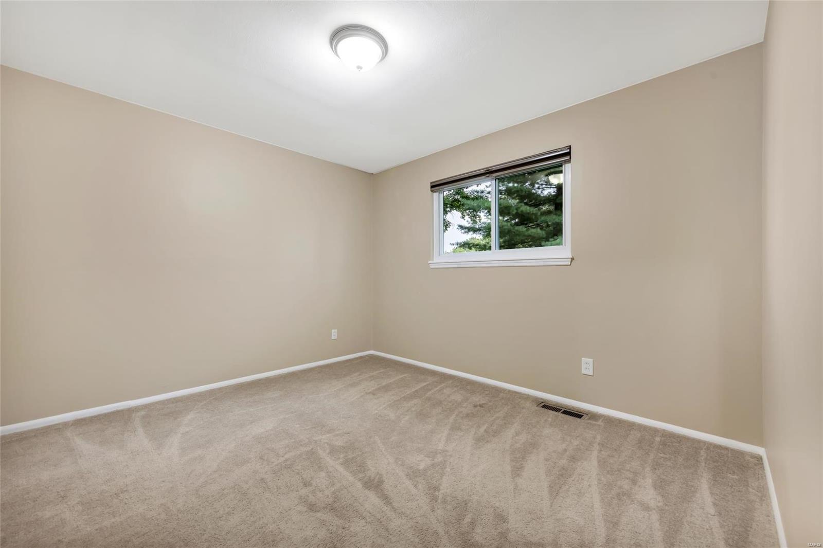 1330 Craig Road St. Louis, MO 63146 - Photo 16 of 28 Gallery Image 16
