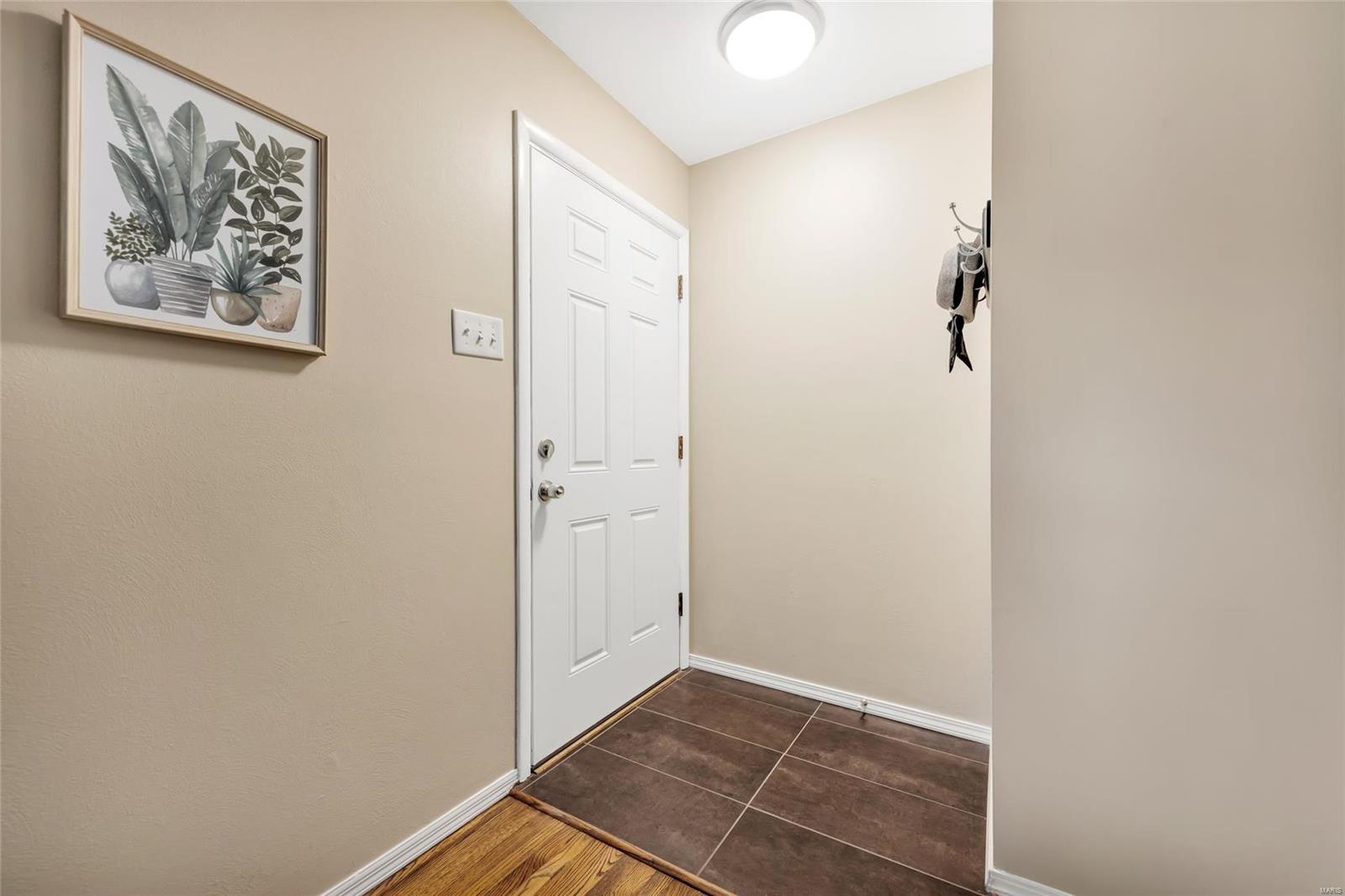 1330 Craig Road St. Louis, MO 63146 - Photo 3 of 28 Gallery Image 3
