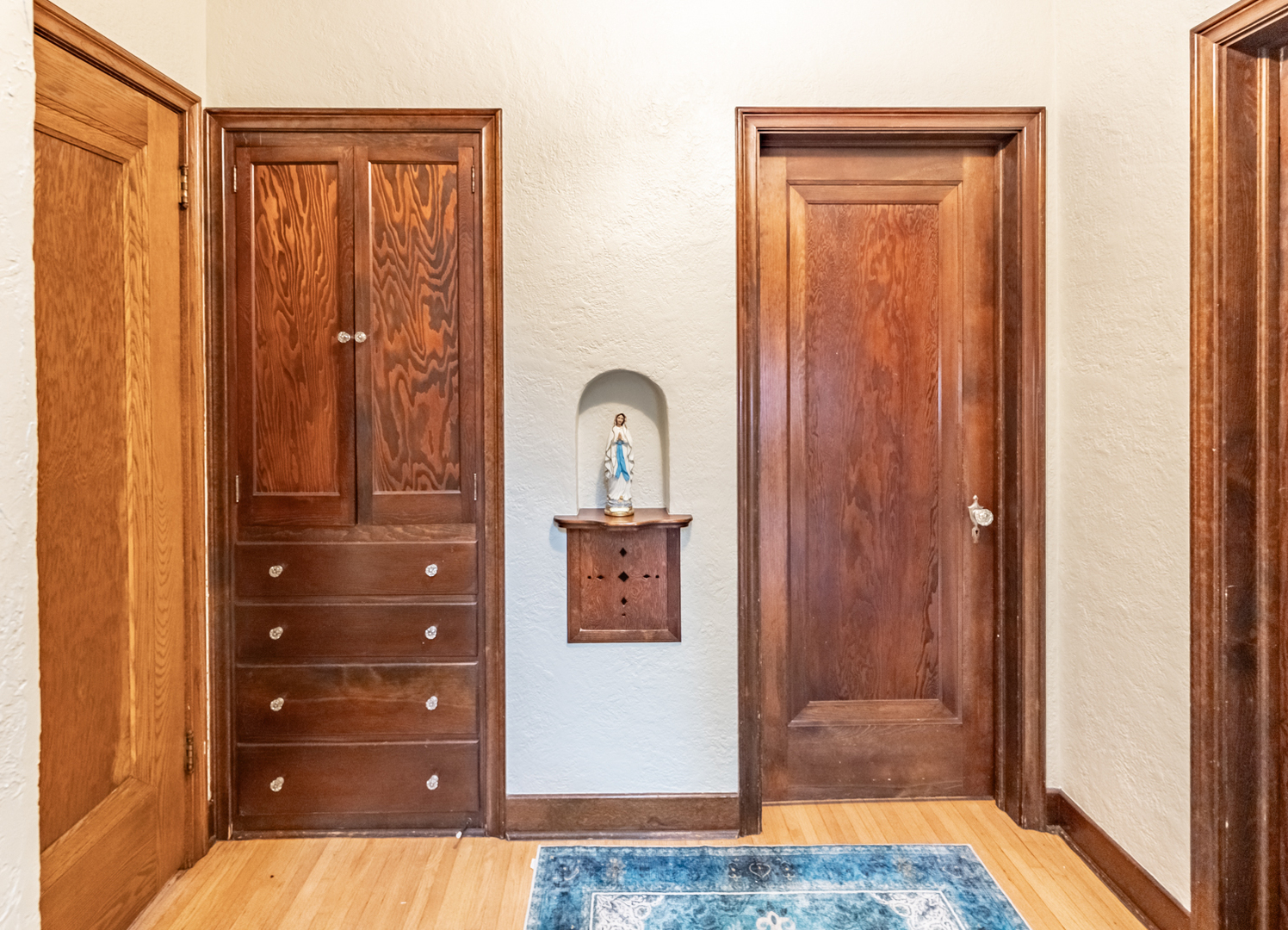 725 Augusta Avenue Elgin, IL 60120 - Photo 22 of 37
