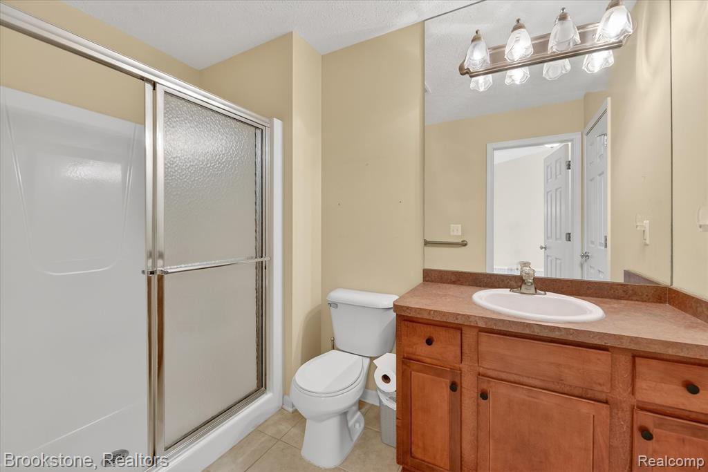 986 Spirea, Unit 44 Howell, MI 48843 - Photo 29 of 49