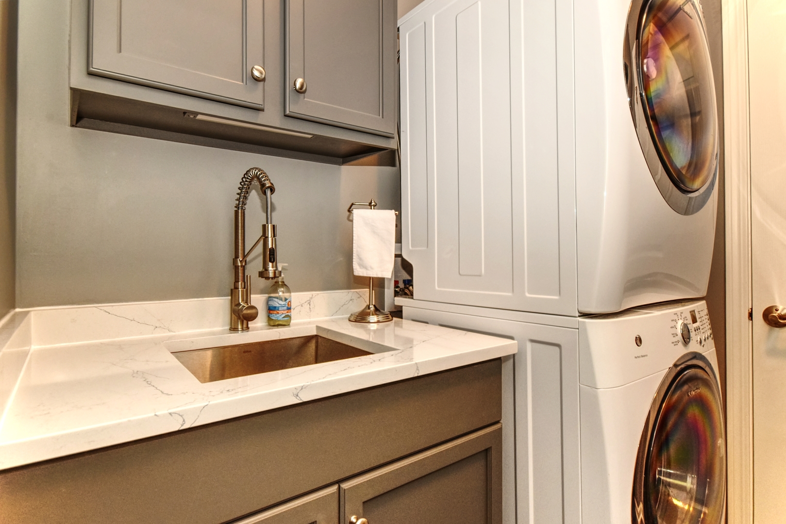 25758 South Basswood Road Channahon, IL 60410 - Photo 16 of 28 a utility room with dryer and washer