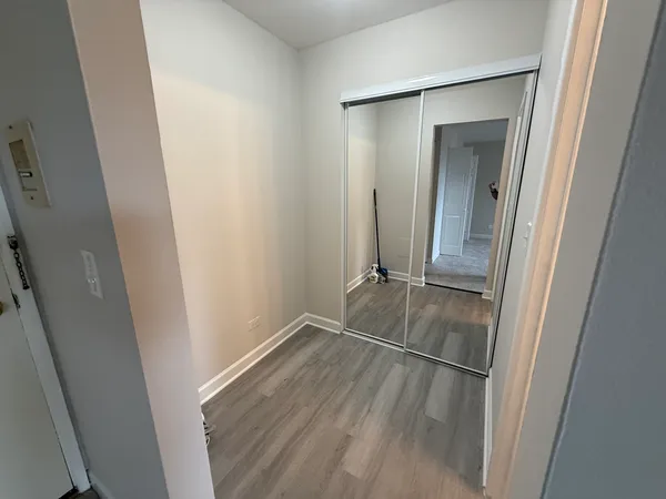 $1,375 | 3001 Thatcher Avenue, Unit 5O, River Grove, IL 60171