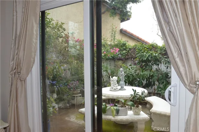 $2,900 | 6574 Carioca Lane, Riverside, CA 92506