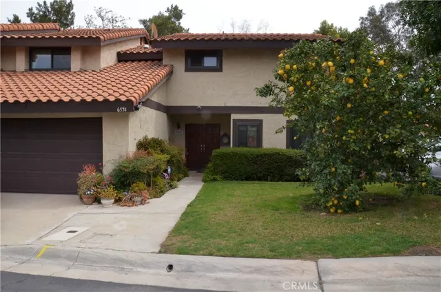 $2,900 | 6574 Carioca Lane, Riverside, CA 92506