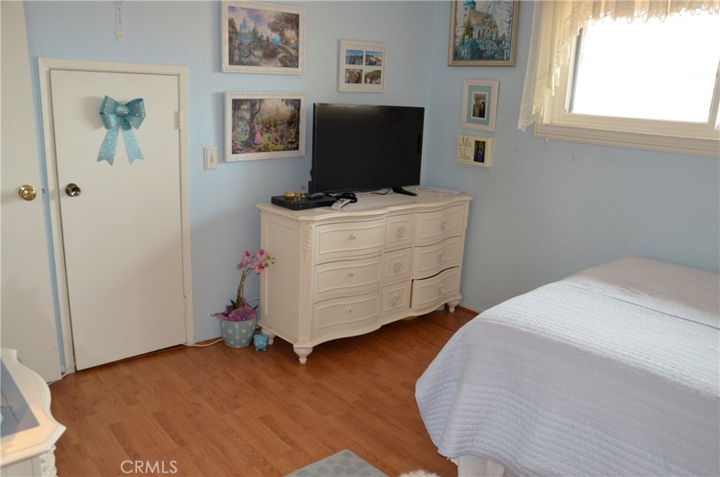 6574 Carioca Lane Riverside, CA 92506 - Photo 7 of 45 a room with furniture and window