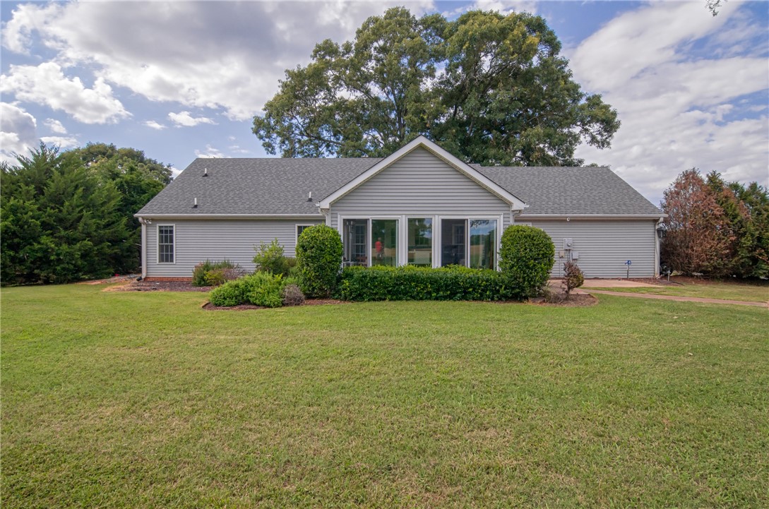 318 Todd Road Anderson, SC 29626 - Photo 5 of 30