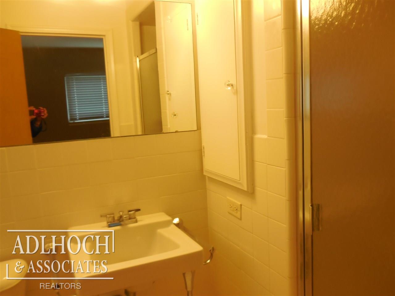 924 Trombley Road Grosse Pointe, MI 48230 - Photo 11 of 19