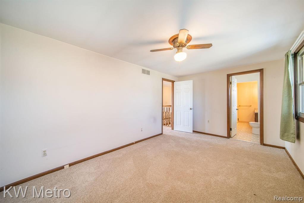 1206 Hathaway Rising Rochester Hills, MI 48306 - Photo 18 of 25